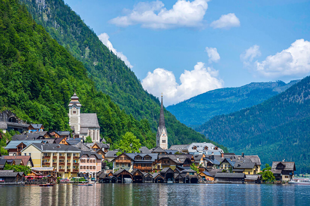 Hallstatt-a-képeslapra-illő-tóparti-városka